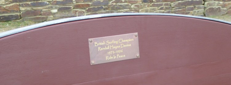 005_042_MemorableSeatToASurfer