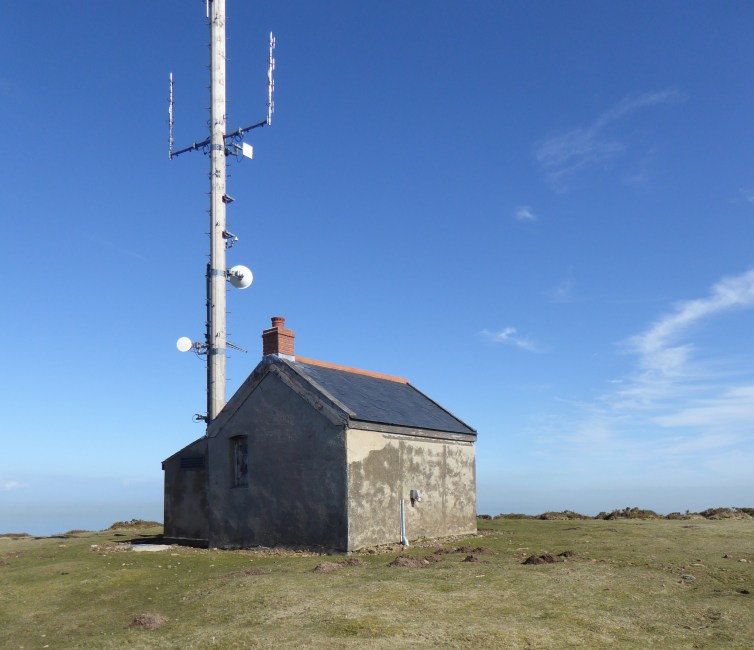 b_017_011_ContisburyHill_TheForeland