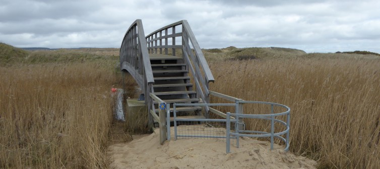 b_030_078_Kenfig_SandDunes