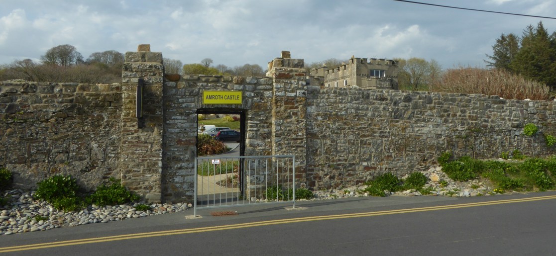b_039_087_Amroth_Castle