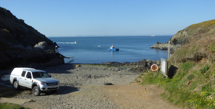 b_045_170_Martins_Haven