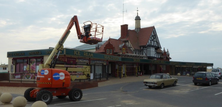 b_079_113_StAnnes_Pier