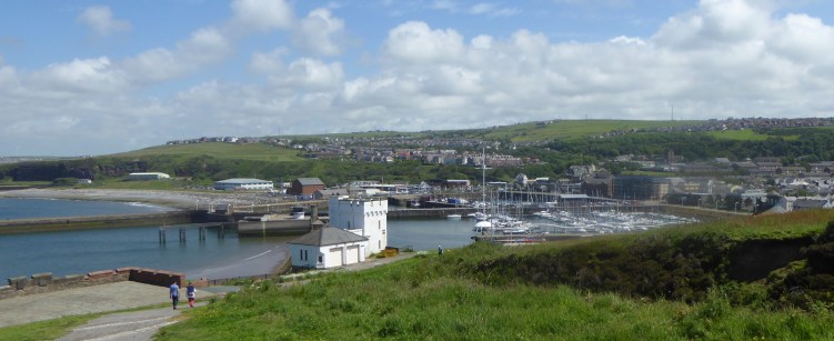 b_090_037_Whitehaven_Beacon