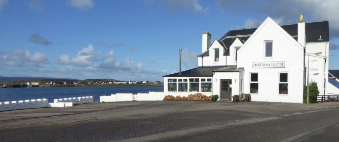 b_163_227_Aultbea_Village