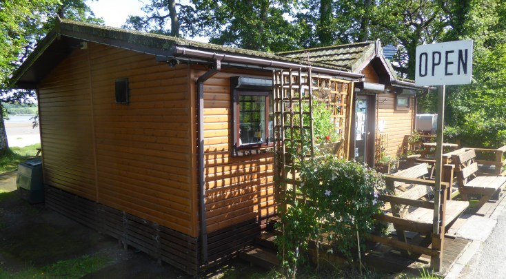 b_101_201_Lanefoot_Bridge_Teapot_Shack