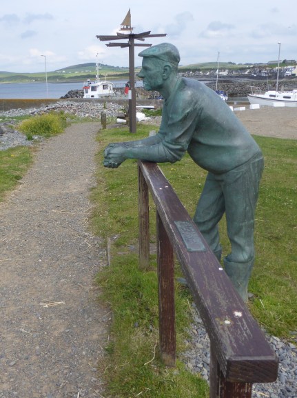 b_105_013_PortWilliam_Sculpture