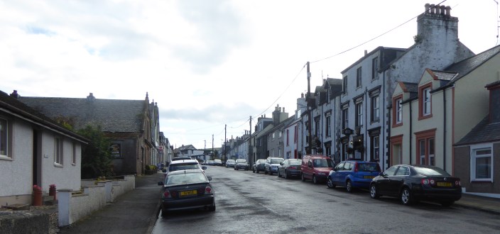 b_106_036_Drummore_MainStreet