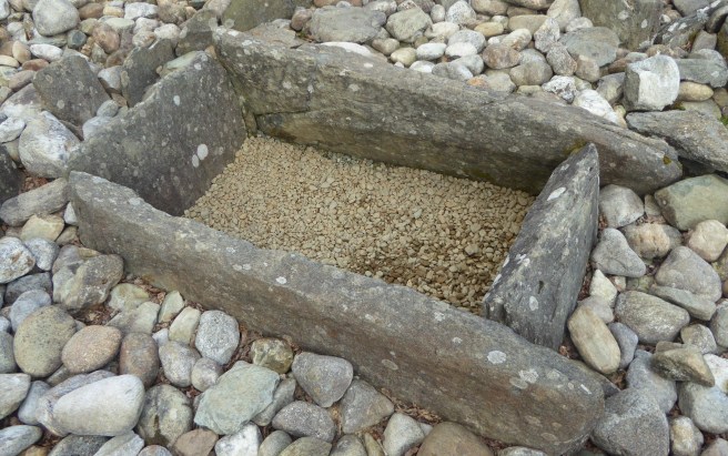 b_127_249_TempleWood_Ruin