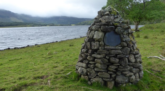 b_137_183_Acharn_BronzeAgeVillage