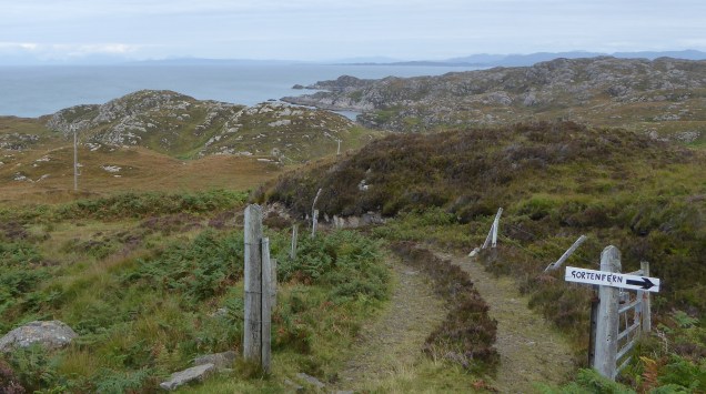 b_143_094_Ockle_Signpost