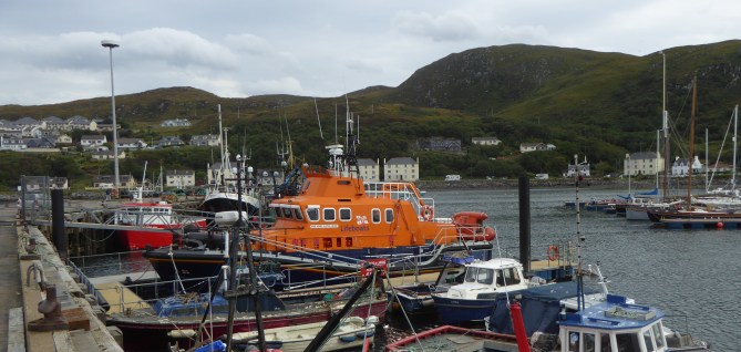b_145_140_Mallaig_Harbour