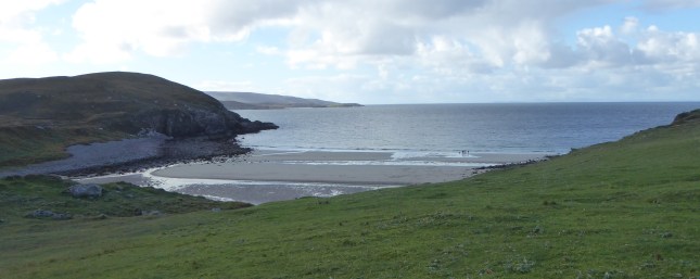 b_163_239_Slaggan_Bay