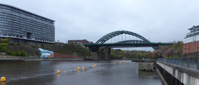 b_262_251_Sunderland_WearmouthBridge