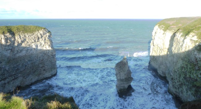 b_270_027_FlamboroughHead_Cliffs