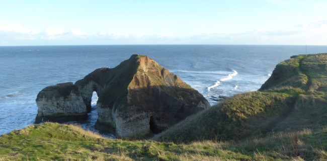 b_270_032_FlamboroughHead_NaturalArch